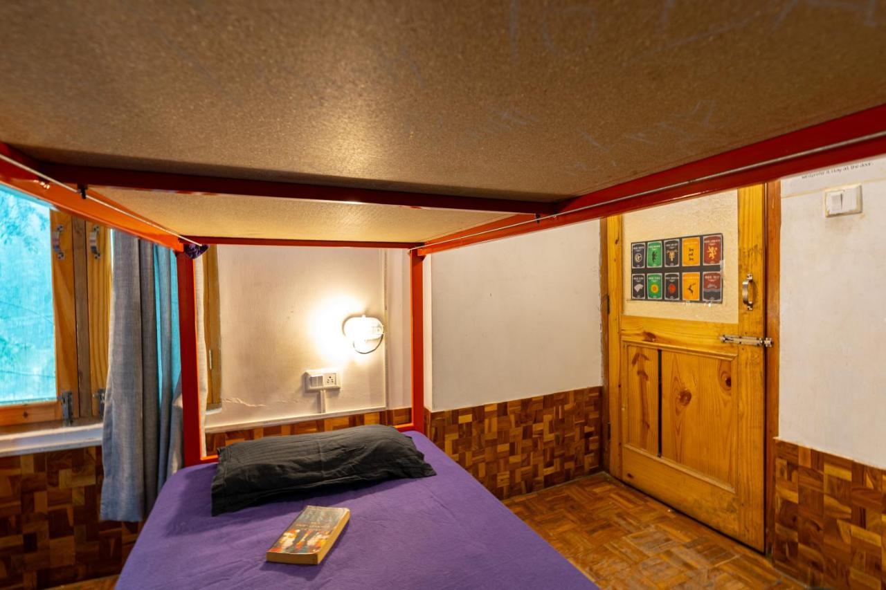 Nomads Hostel Kasol Dış mekan fotoğraf