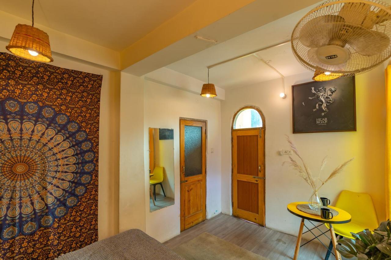 Nomads Hostel Kasol Dış mekan fotoğraf